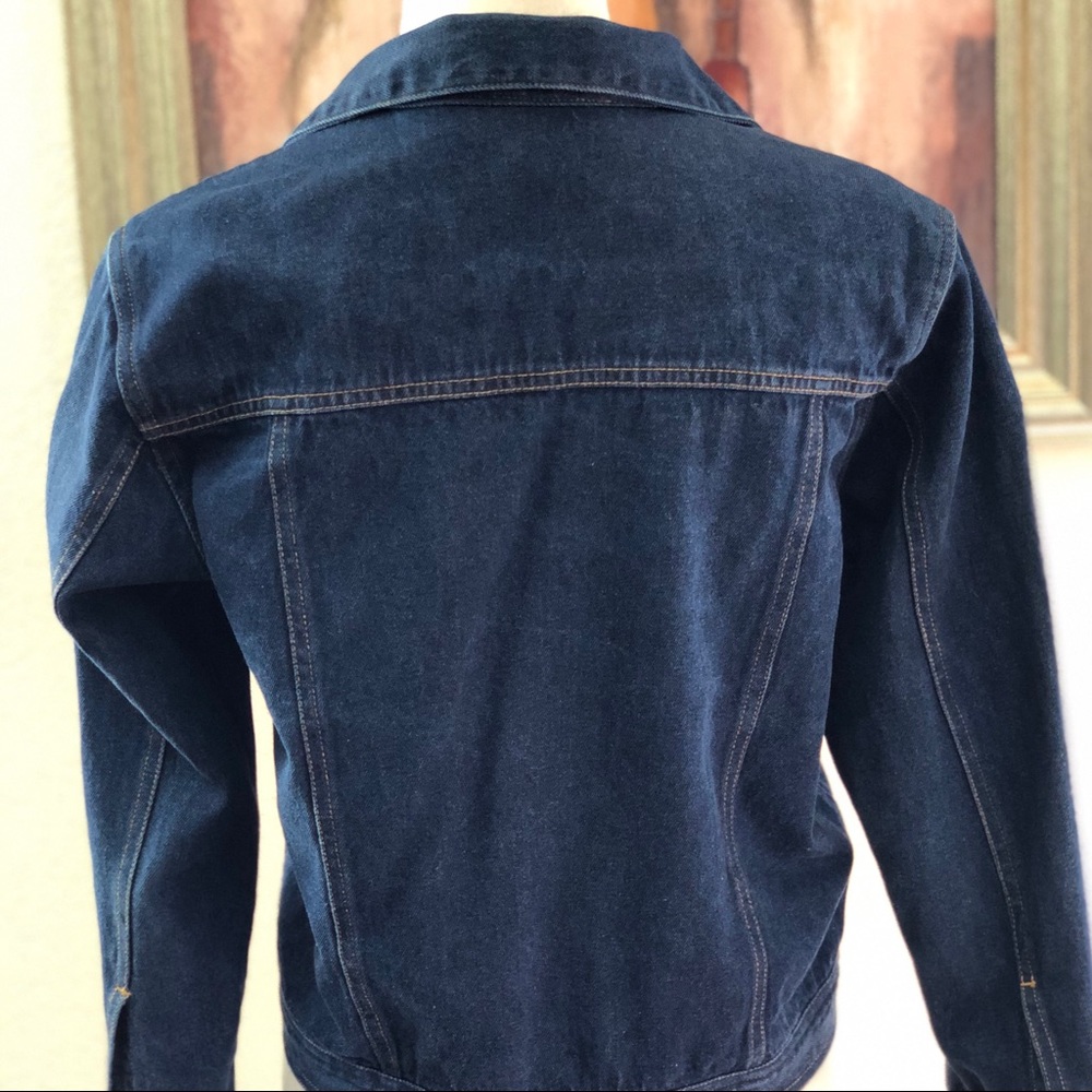 Jacket - Picture 3 of 4